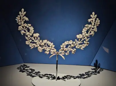 hôtel de la marine exposition joyaux dynastiques collier 2 christelle lefresne