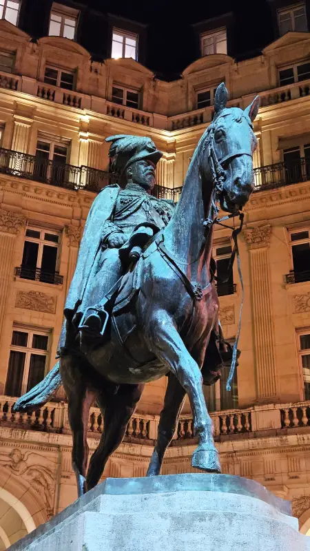 théâtre place edouard vii paris christelle lefresne